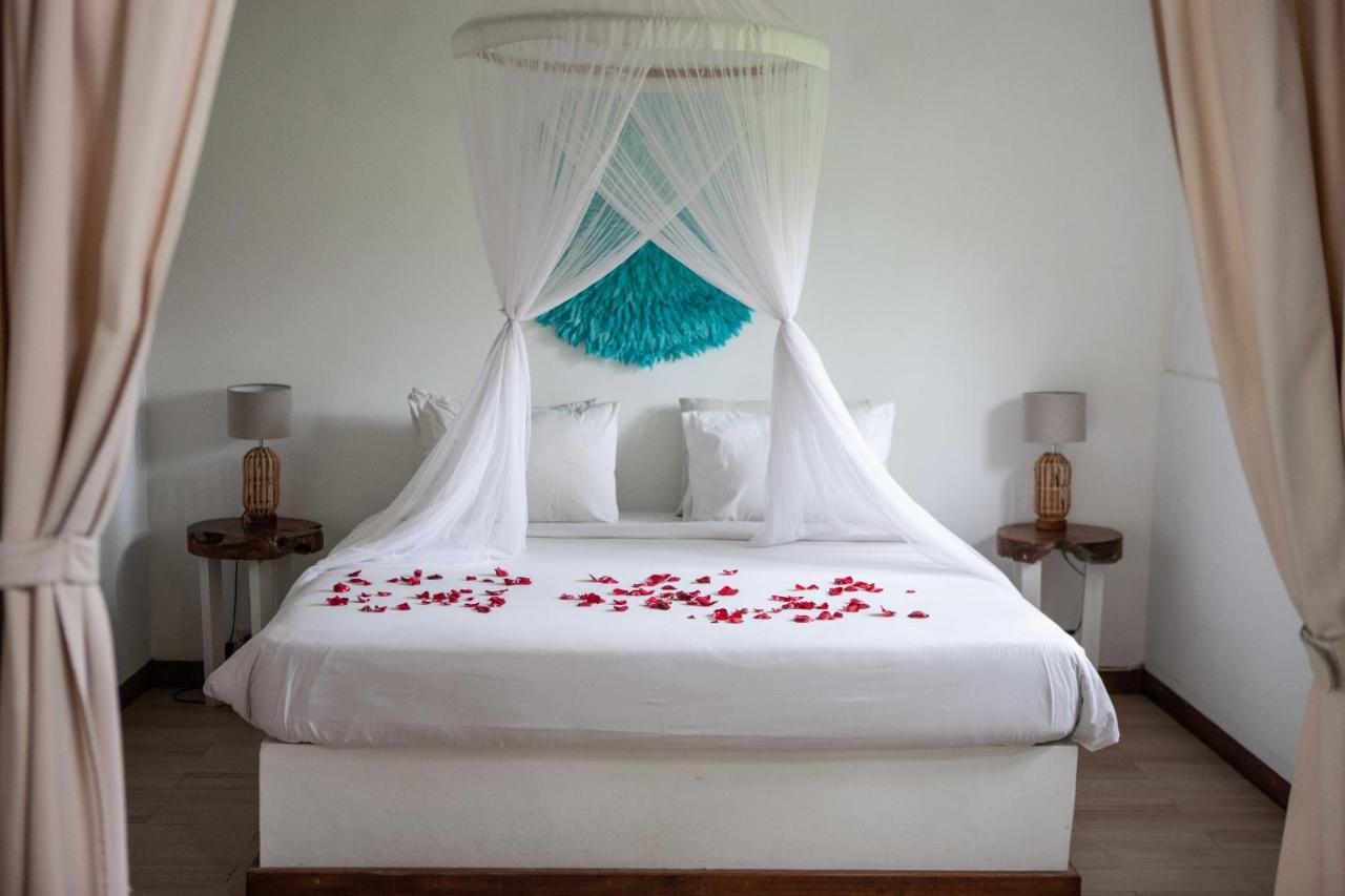 Cocowhite Villa Seminyak Eksteriør billede